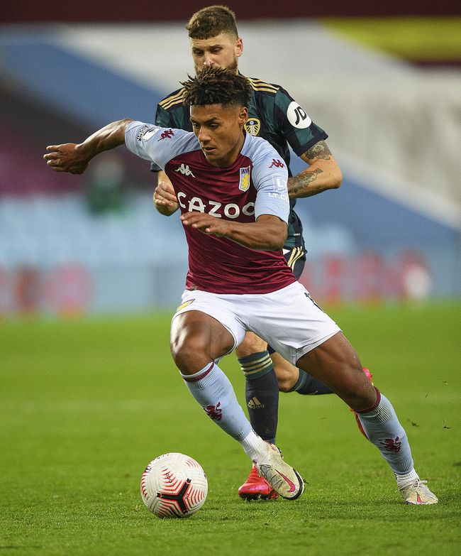 bob体育官网-西汉姆联获得关键胜利，晋级联赛积分榜